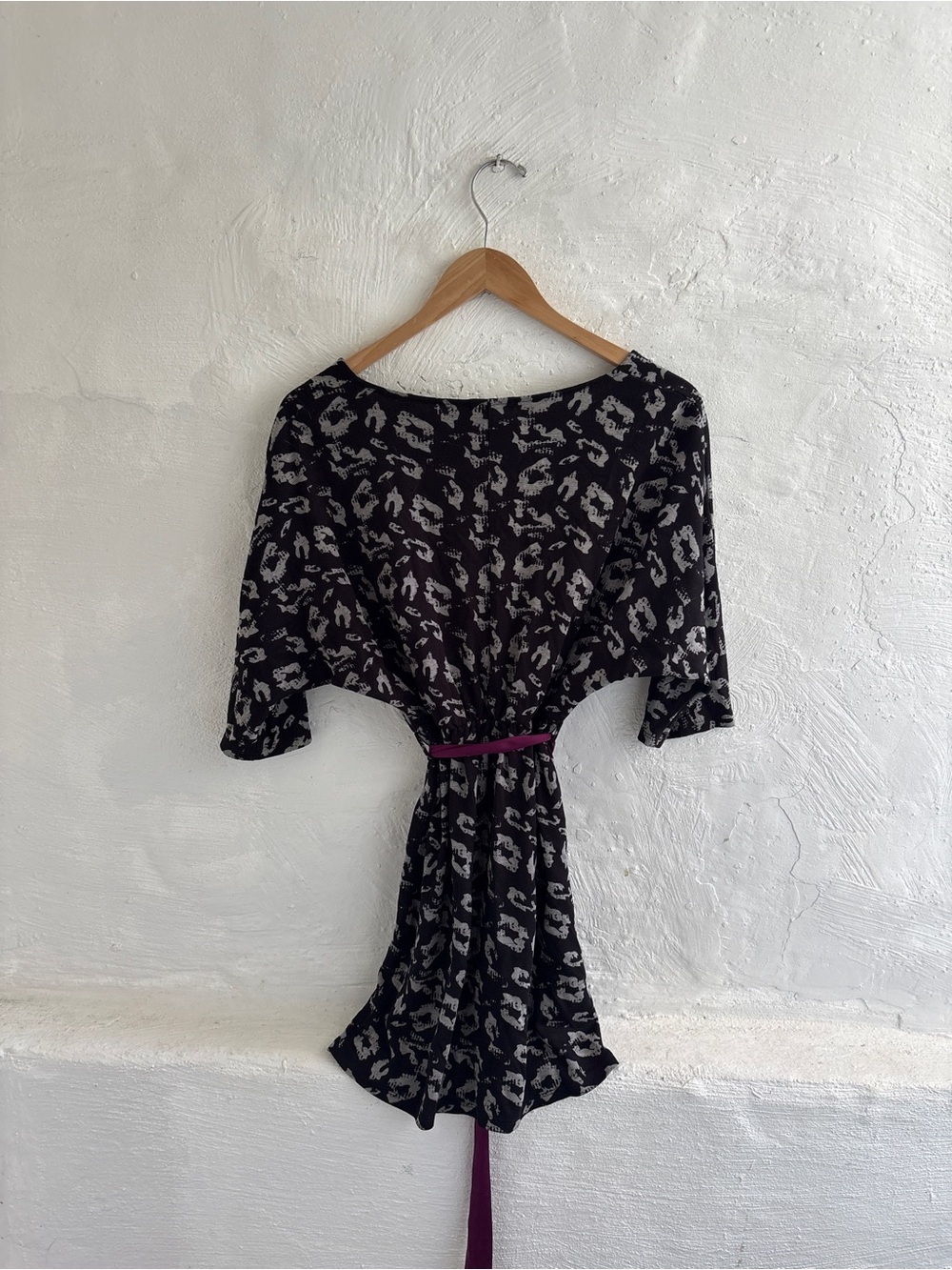 Woman’s size small everly dress - Picture 7 of 9